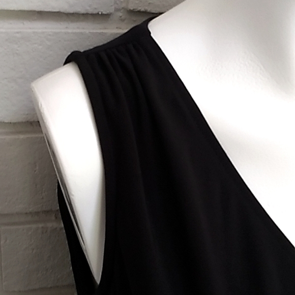 Established 1962 Ruched Fit/Flare Dress. Size 4 - Picture 6 of 11